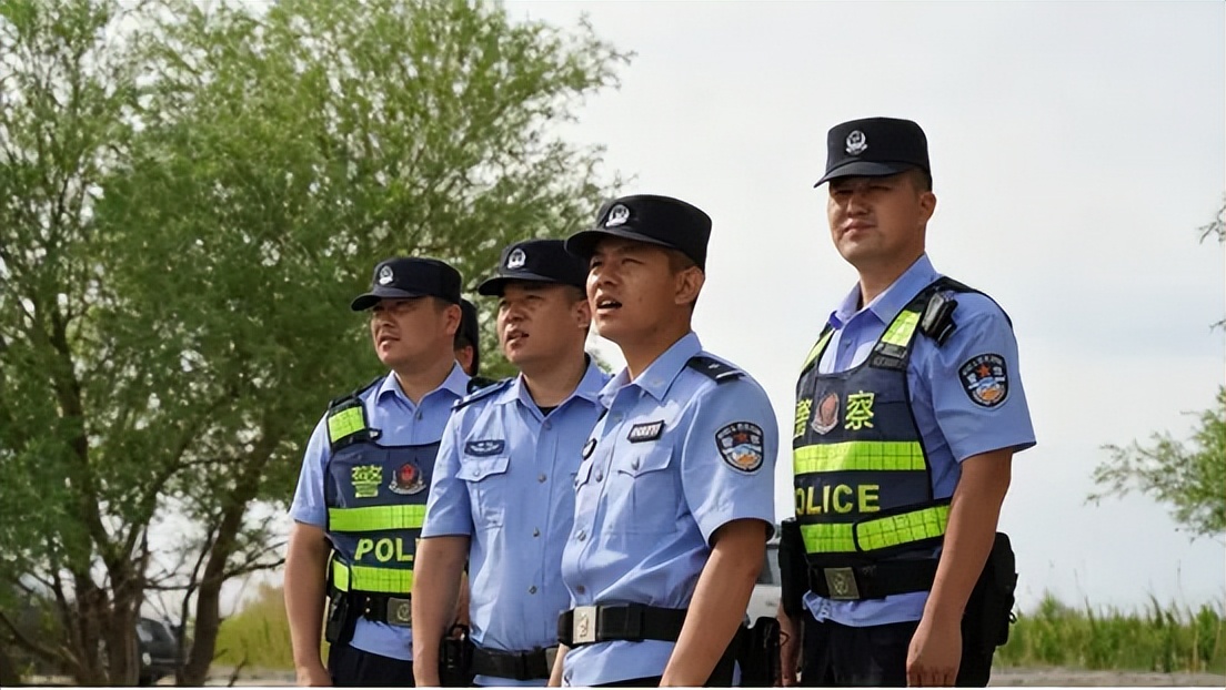 戈壁藏蓝并肩护航，筑牢“中欧班列”安全防线！